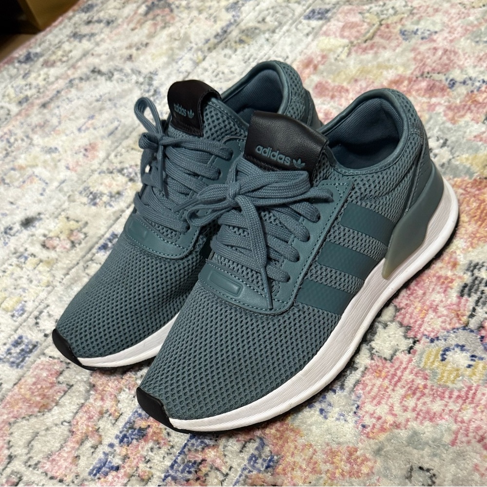 Adidas Teal Mesh Running Shoes